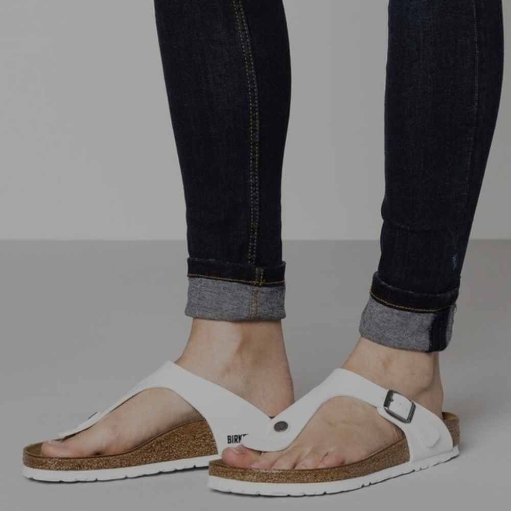 Birkenstock Gizeh White Thong Sandals